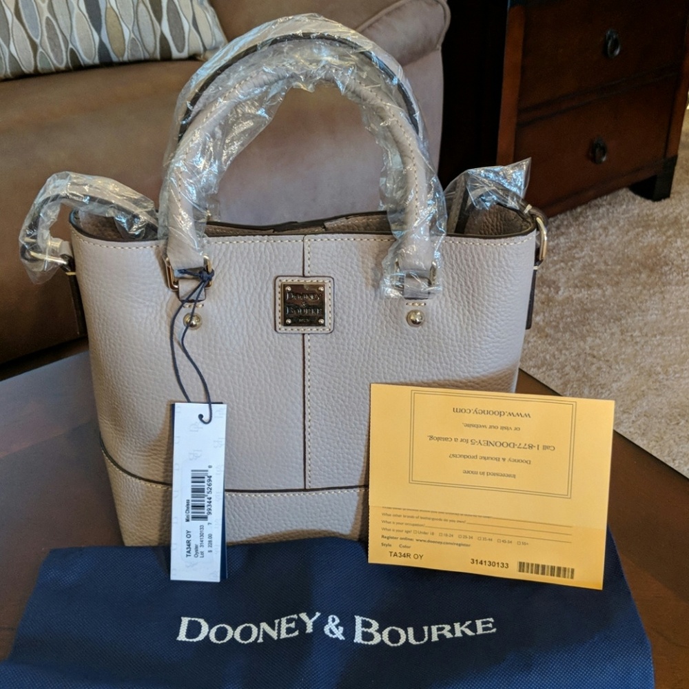 NWT Dooney & Bourke Mini Chelsea